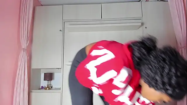 KiomaraaBaker webcam