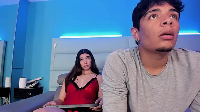 cutebutharderbe webcam