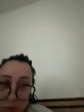 queenlo_xxx live cam preview