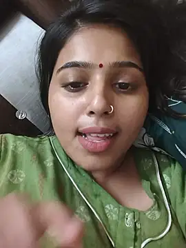Cute-Simmi69