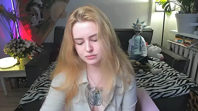 Alexa_Pirs