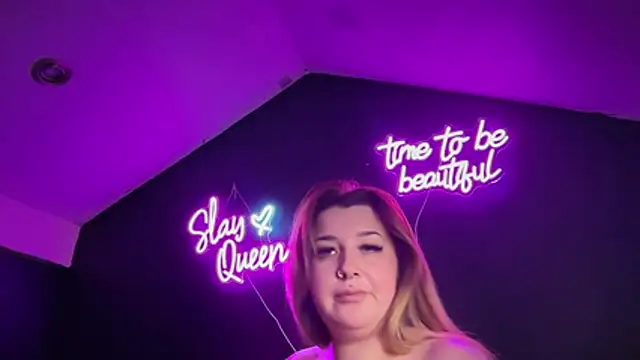 curvy_rosie69 webcam