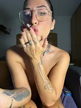 nika_fendi
