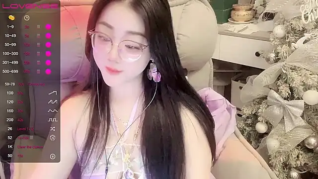 Monica-666888- webcam
