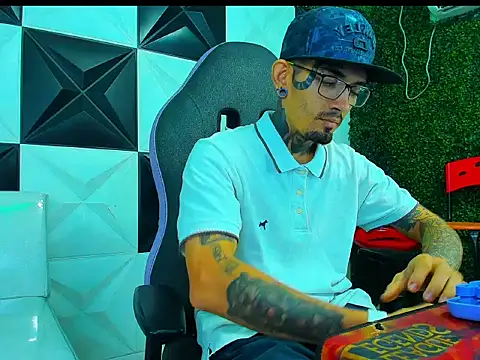 Boy_tatto77