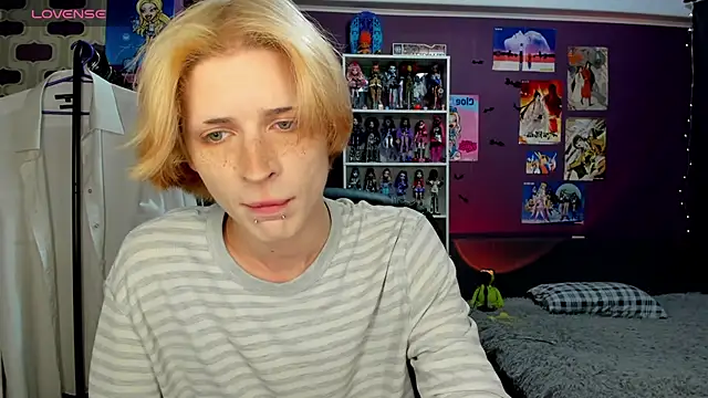 sweet_peach___ webcam