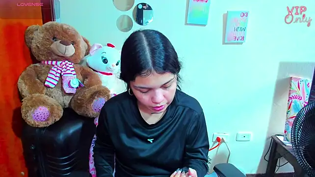 angelina_77 webcam