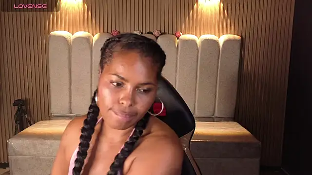 Kristen_1_ webcam