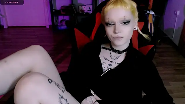 meow_nicole webcam
