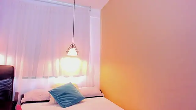 scarletyler live cam preview