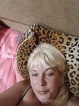 LisaWoulendy webcam