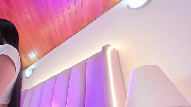 MeganBlue__ live cam preview