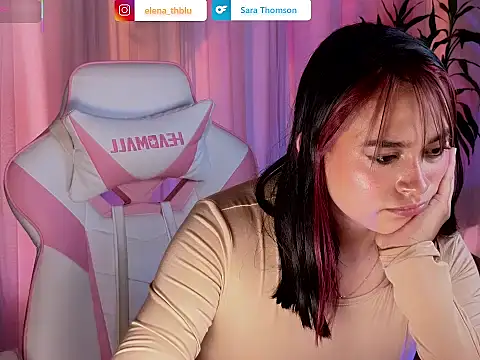Sara_tblu webcam