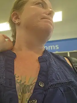 julimonroe live cam