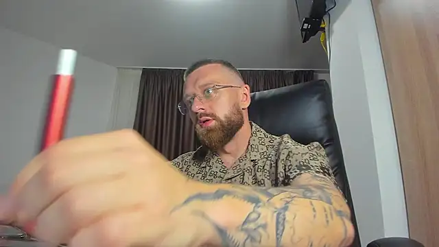 Findom_guy webcam