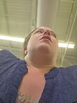 julimonroe live cam