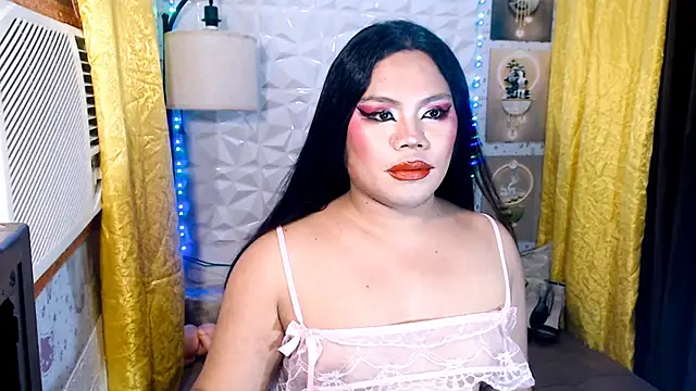 TSbrianaHugeCock webcam