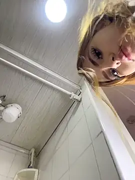 chloecollins__ (F teen) - MAKE ME FINGER PUSSY AND SUCK (PTM) 🤤
