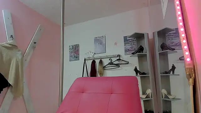 CAMILA--REY webcam