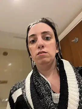 XXlolaXX webcam