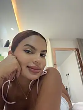 Irina_Velvett webcam