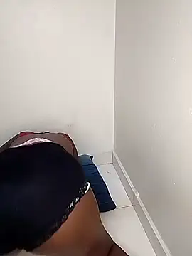 caramel_baddie8 webcam