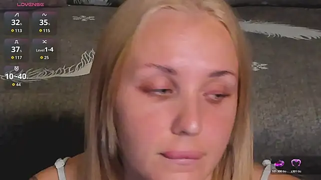 LianaFord webcam