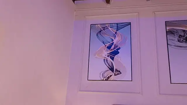 zoe_moon__