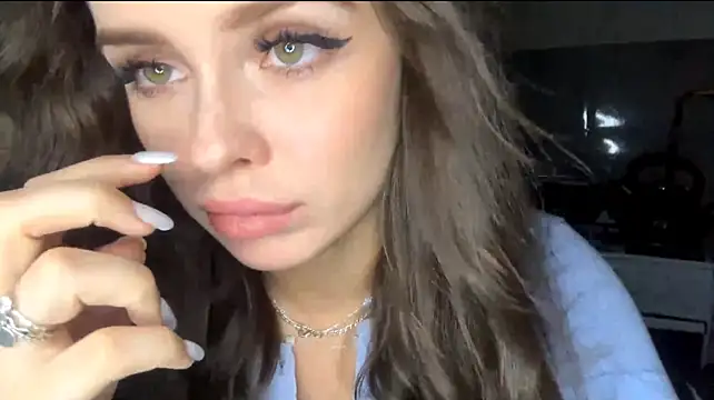 LanaSerbski webcam
