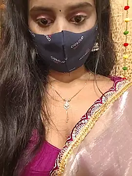 Aanya_hotty