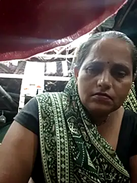 Cut_seema624 webcam