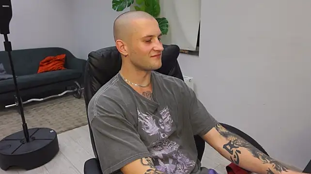 Igor_Wilde webcam
