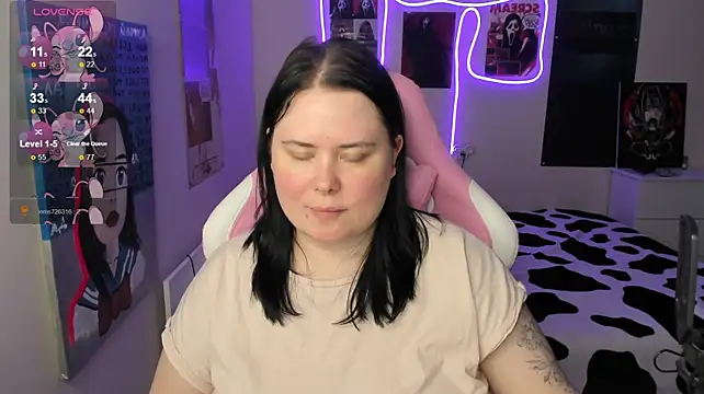 Akemi_BBW webcam
