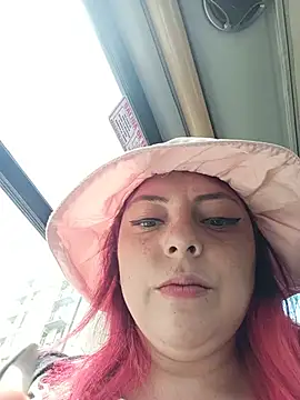 madelaine- webcam