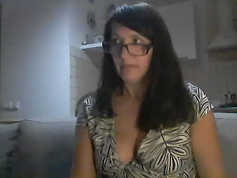 Elena48324 webcam