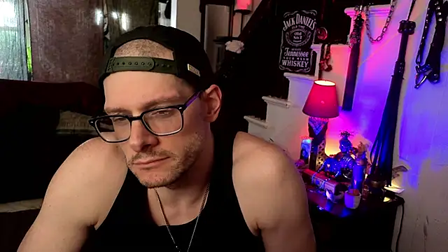 MasterDaddyCool webcam