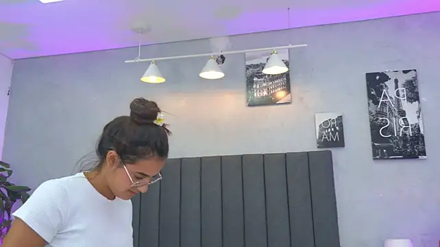 kendra_london webcam
