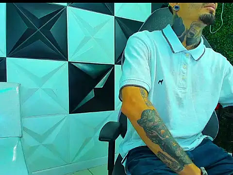 Boy_tatto77 webcam