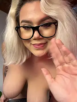 SalomeStorm_ webcam