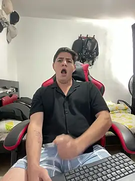 Fozil_Dvice webcam
