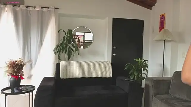 Dahiana-Walcott webcam