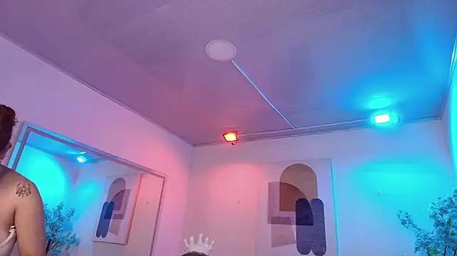 Alee_luna webcam