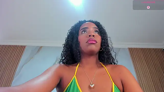 lia_16 (F young) - SQUIRT IN YOUR MOUTH