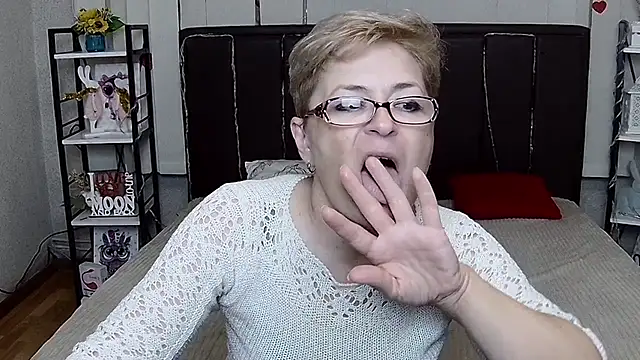 EmiliaGree webcam
