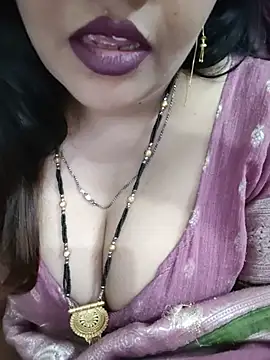 Mayuri77 webcam