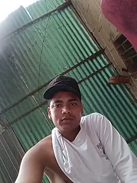 bradboy_Pigpisscum webcam