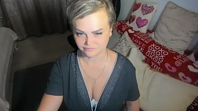 MildMature webcam