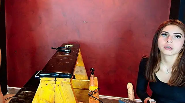 Ms_moon_bdsm webcam
