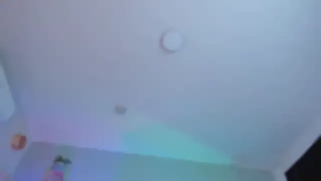 YariRose webcam