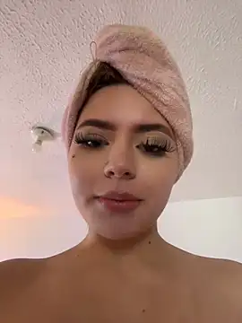 chloecollins__ (F teen) - MAKE ME FINGER PUSSY AND SUCK (PTM) 🤤